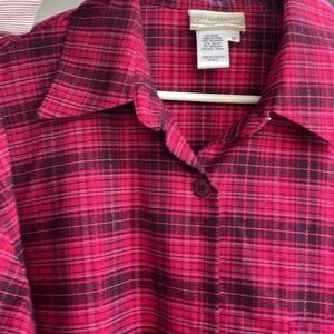 Women’s Coldwater Creek button down M pink sparkle plaid cute detail split back